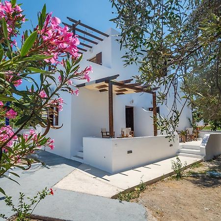 Takiss Rooms Pollonia Bagian luar foto