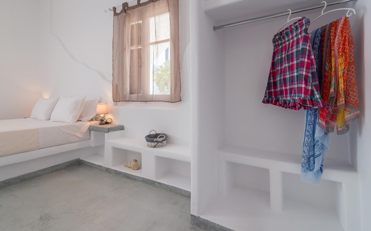 Takiss Rooms Pollonia Bagian luar foto